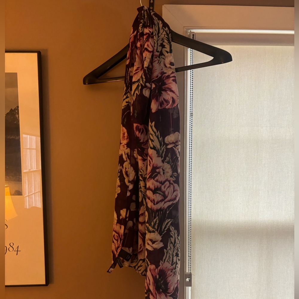 Women’s wrap/scarf